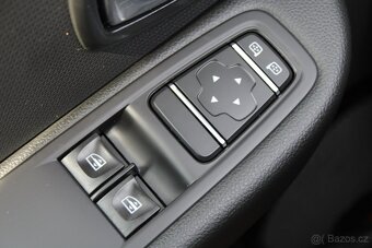 Renault Clio 0,9 TCe ČR,1.MAJITEL,27.920KM,2019 - 19