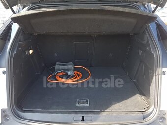 PEUGEOT 3008 II (2) 1.6 HYbrid4 300 GT E-EAT8 03/2021 - 19
