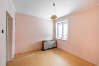 Prodej OV bytu 3+1, 81 m2, byt se zahradou a garáží, Horní B - 19