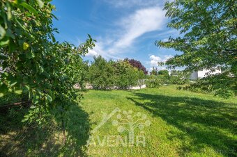 Prodej stavebního pozemku 2666 m², ev.č. 69459 - 19