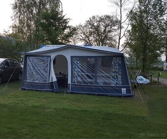 Adria Adora 462 s MOVEREM, stanem a nosičem kol - 19