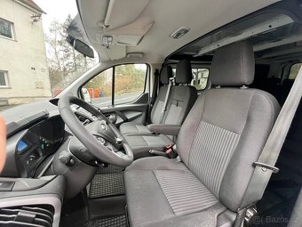 Ford Transit Custom 2.2TDCi 92kw - L2 6míst - tažné zařízení - 19