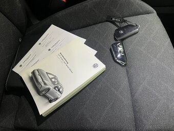 Volkswagen Golf 8 2.0TDI 110 kW EVO/ Combi/ Business/ 2021 - 19