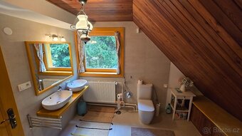 Exkluzívne rodinné sídlo - 2 CHALLETY vedľa lesov TANAP-u - 19