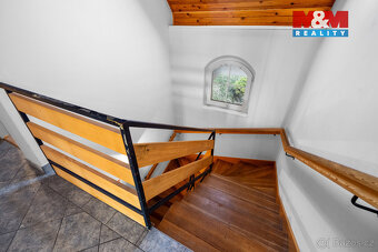 Prodej rodinného domu, 280 m², Vodochody, ul. U Potoka - 19