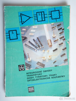 Sbírka knih - elektronika - 19