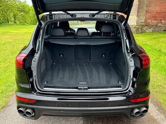 PORSCHE CAYENNE S E-HYBIRD PLATINUM – 416PS – 4x4 - 19