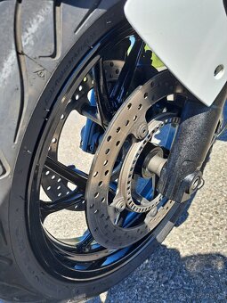 Bmw f800r 2013 najezd pouze 19600km - 19