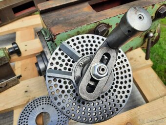 Dělička MK4 s příslušenstvím TOS FN22, FN32, DECKEL FP1, FP2 - 19