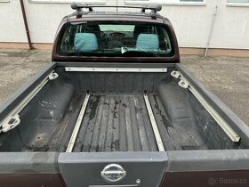 Nissan Navara Double-Cab 2,5DCI - 19