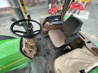 John Deere 8200 - 19