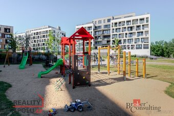 Převod dr. podílu, byty/2+kk, 53.9 m2, Huppnerova 1169/1, Ru - 19