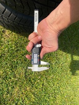Alu kola Honda cr-v 225 65 17 zimni vzorek 7mm - 19