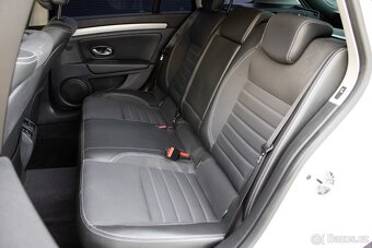 Renault Laguna Grandtour Grand 2.0 dCi 150k Dynamique - 19