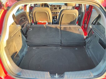 Kia Rio 2012 1.4 benzín 80 kW - 19