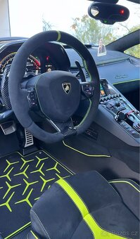 LAMBORGHINI Urus Huracan Aventador volanty - 19
