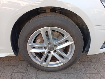 Audi A4 Avant 2.0TDI 140kW Aut. Full LED Taž ACC Kůže Kamera - 19
