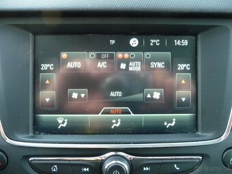 Opel Crossland X 1.2i 81kw Inovation po 1.majiteli - 19