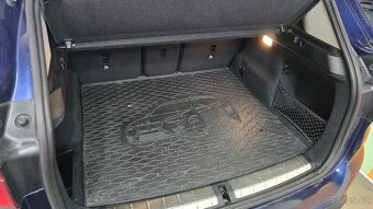 BMW X1 F48 110kw 1. majitel, koup. v ČR - 19