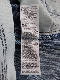GAP dámské džíny Real Straight vel. M - 19