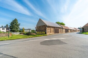 Prodej stavebního pozemku o velikosti 1722 m2 - 19