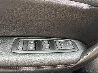 Megane 1,5dci,85kw,1.maj.čr,automat,odpočet dph - 19