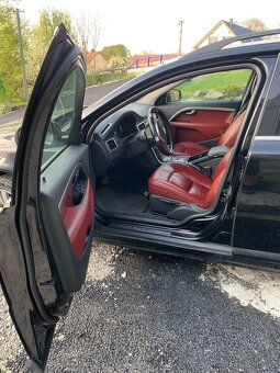 Volvo V70 D5 awd 151kw Momentum – GO motor, 4x4, top výbava - 19