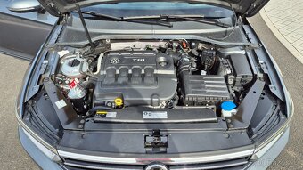 Passat 2,0 tdi R-line, Led, Webasto, 132tkm, servis VW - 19