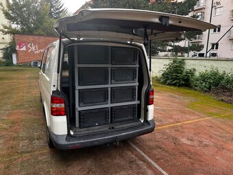 Volkswagen Transporter T5, 1,9 TDI, 77 Kw - 19