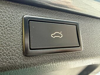 Škoda SUPERB 2.0 TDi EVO DSG MATRIX VIRTUAL PANORAMA KAMERA - 19