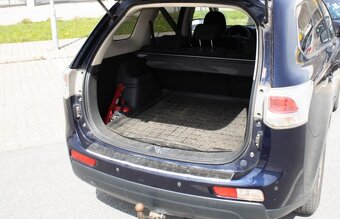 Mitsubishi Outlander z roku 2012 - 19