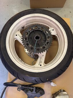 Yamaha YZF 750R - 19