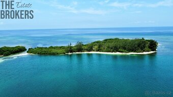 Bailey's Caye Old Port Royal, Roatan - 19