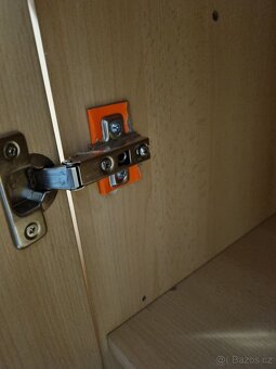 Prodám kancelářský nábytek - 19