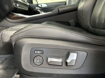 2020 BMW X7 xDrive40i - 19