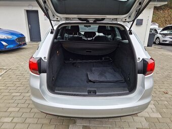 OPEL Astra Sports, 1.6 CDTi, r.v. 2019, plný servis - 19