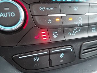 2018 Ford Kuga 2.0 TDCi, 4x4, 110 kW, ČR - 19