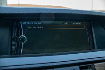 BMW Rad 5 520d A/T - 19