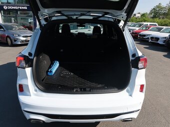 Ford Kuga 2.0TDCi,140kW,ST-LineX,1majČR,DPH - 19