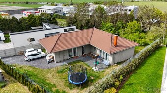 Prodej _ bungalov _ 4+kk_156m2, pozemkem 614m2_  Líbeznice - 19
