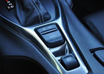Chevrolet Camaro 2SS BOSE HUD ČR - 19