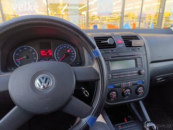 VW Golf 5, 1.4, benzín + zimní sada - 19