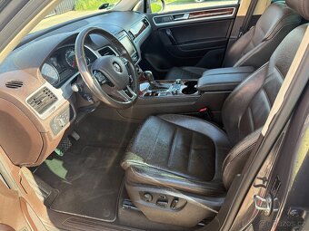 VOLKSWAGEN TOUAREG 3.0 TDI 180KW  TOP VYBAVA WEBASTO XENONY - 19