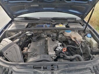 Audi A4B7 - 19