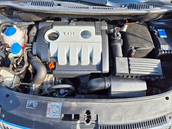 VW TOURAN 1.9tdi 77kw 185tis.km servisní knížka TOP stav - 19