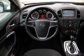 Opel Insignia 2.0 CDTI 160k Cosmo A/T - 19