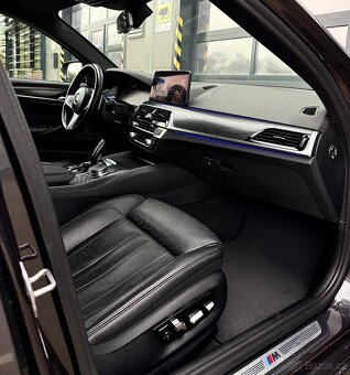 BMW 540d xDrive M-PERFORMANCE - 19