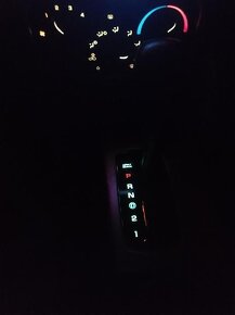 Jeep Cherokee KJ 2,8 CRD - 19
