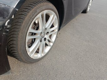 Opel Insignia combi 1,6T 132kw LPG 2011 343tkm - 19