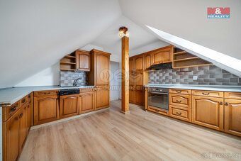 Prodej rodinného domu, 218 m², Plzeň, ul. K Pecihrádku - 19